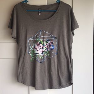 Terrarium tee